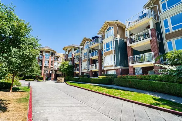 14 E Royal AVE #412, New Westminster, BC V3L 5W5
