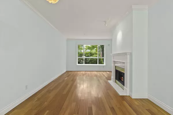 Coquitlam, BC V3B 7W8,3098 Guildford WAY #130