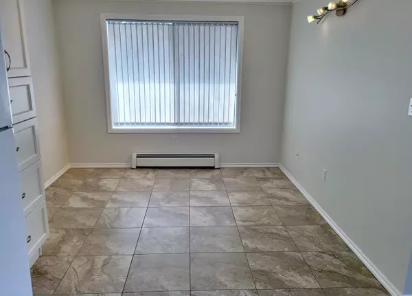 Abbotsford, BC V2T 3J7,2414 Church ST #201