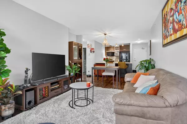 Surrey, BC V3T 0G5,13688 100 AVE #2309