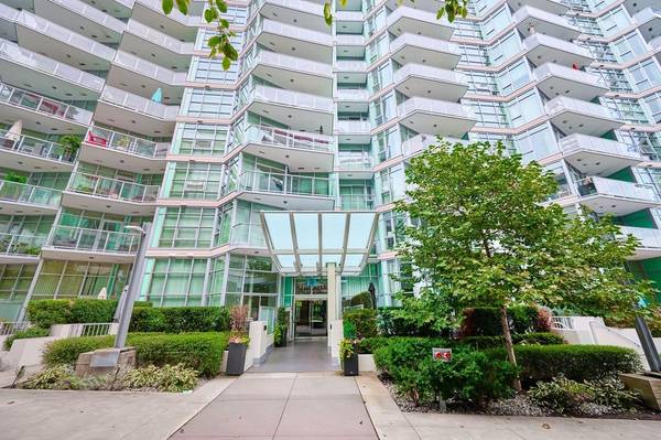 199 Victory Ship WAY #401, North Vancouver, BC V7L 0B5