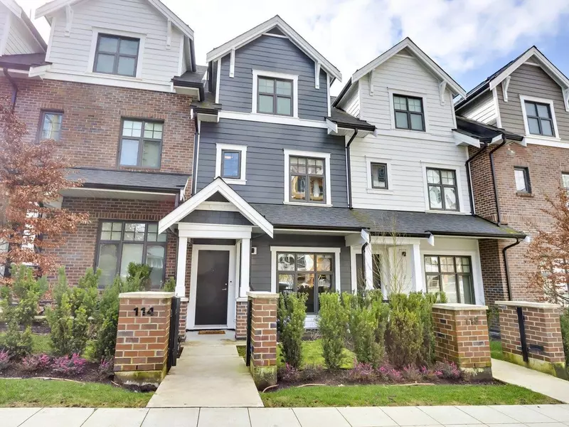 678 Fairview ST #114, Coquitlam, BC V3J 0N1