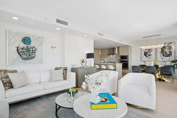 89 Nelson ST #2618 Vancouver, BC V6Z 0E7