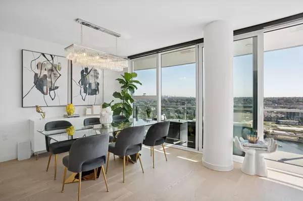 89 Nelson ST #2618 Vancouver, BC V6Z 0E7