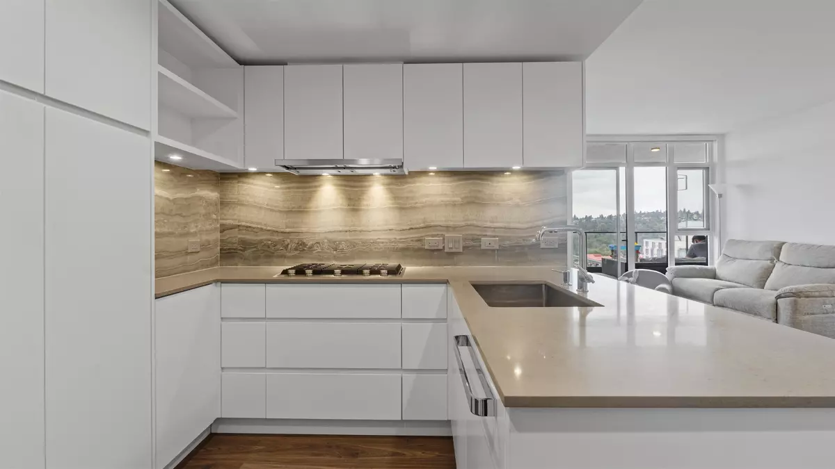 Coquitlam, BC V3K 0G3,450 Westview ST #707