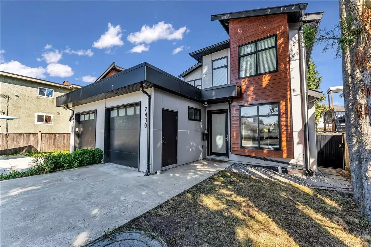 Burnaby, BC V3N 3J6,7430 Canada WAY