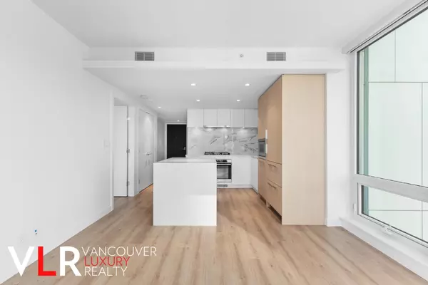 North Vancouver, BC V7J 1H6,1500 Fern ST #1202
