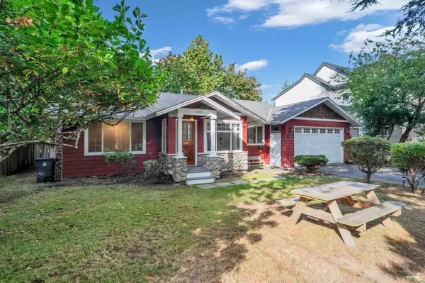 Surrey, BC V4A 3M9,2325 124 ST