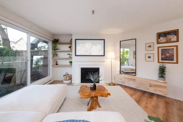 Vancouver, BC V6J 1W5,2020 W 8th AVE #112
