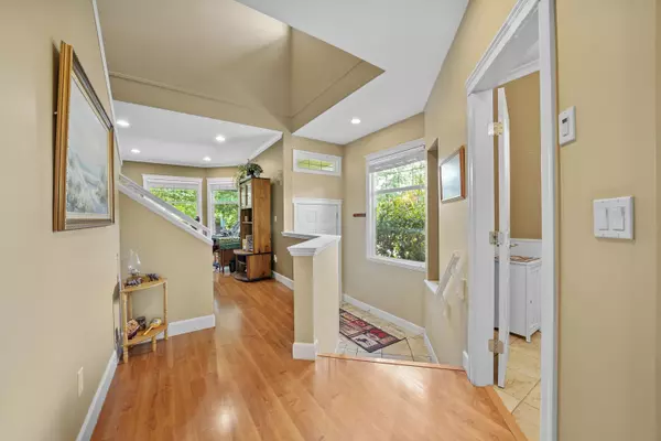 Pitt Meadows, BC V3Y 2V3,11241 Blaney WAY