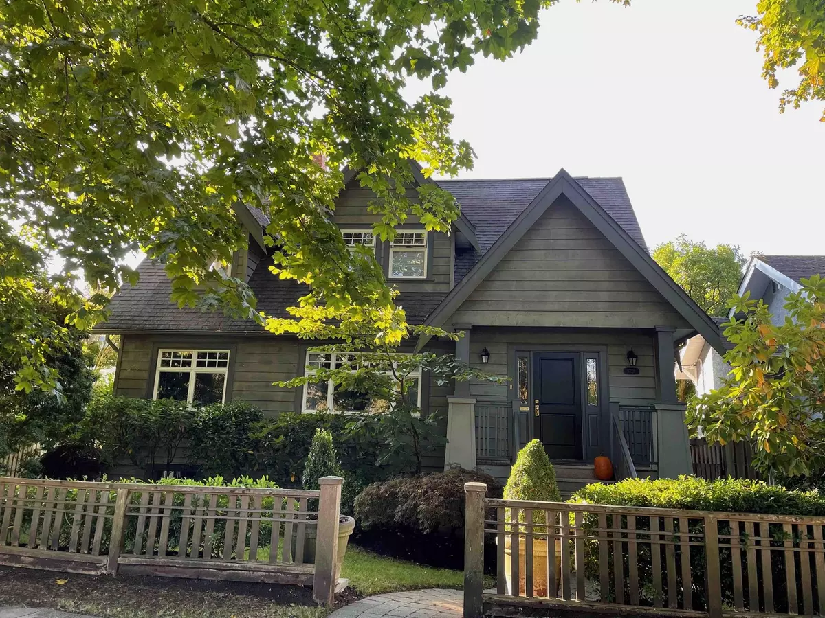 Vancouver, BC V6N 2H5,3726 W 33rd AVE