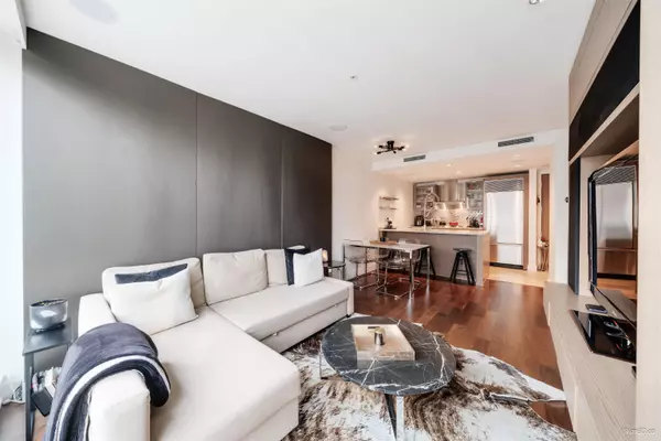 Vancouver, BC V6E 4V2,1111 Alberni ST #2903