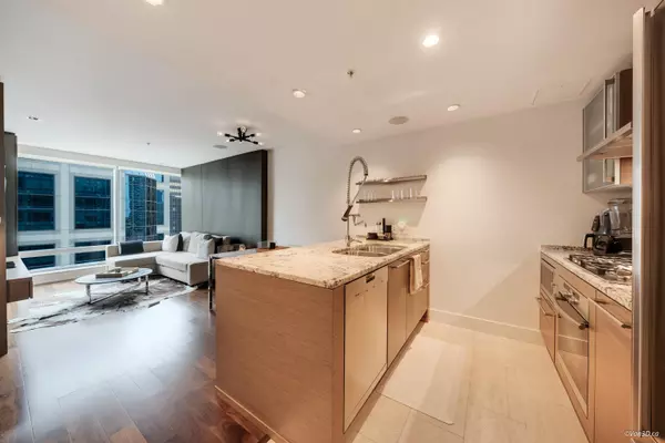 Vancouver, BC V6E 4V2,1111 Alberni ST #2903