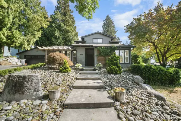 5786 Aberdeen ST, Surrey, BC V3S 4W2