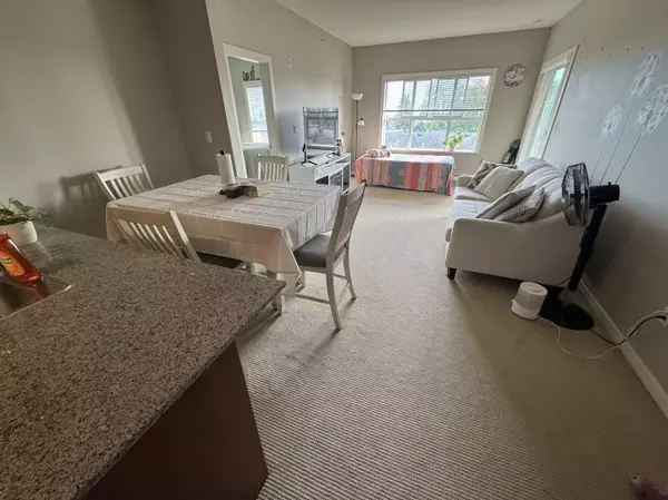 5885 Irmin ST #417, Burnaby, BC V5J 0C2