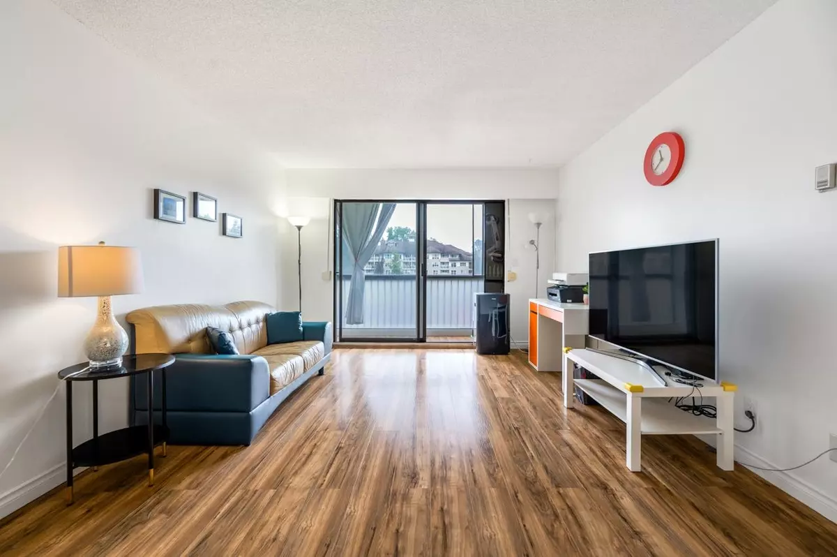 Port Coquitlam, BC V3C 3E6,2425 Shaughnessy ST #203