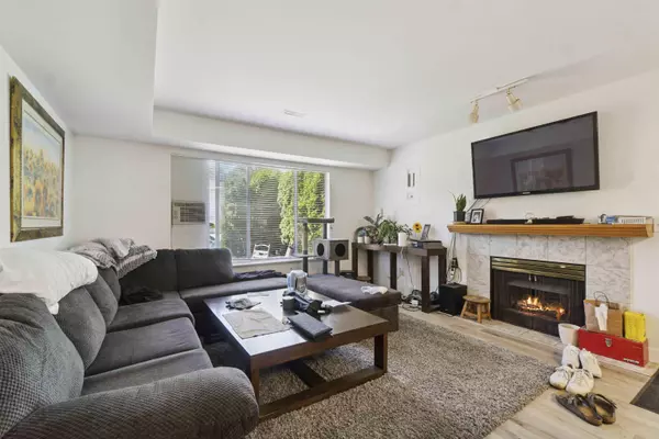Port Coquitlam, BC V3C 2J8,2569 Davies AVE