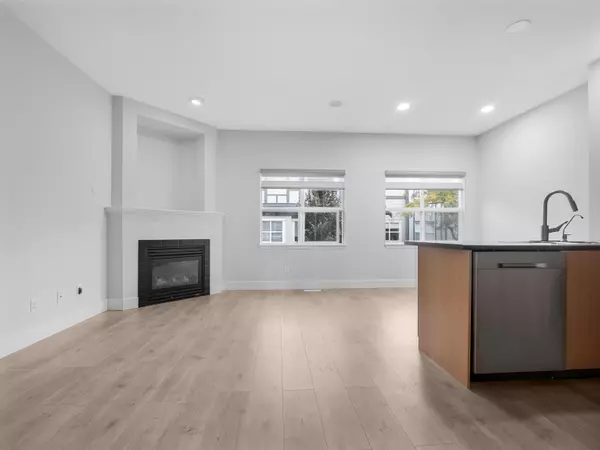 Surrey, BC V4N 5G3,8737 161 ST #92