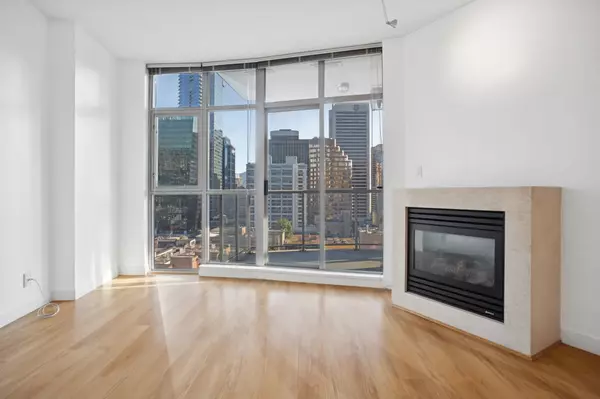 Vancouver, BC V6E 4T4,1050 Smithe ST #1203