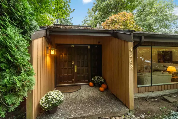 4262 Yuculta CRES, Vancouver, BC V6N 3R5
