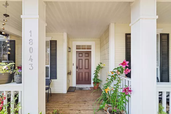 Surrey, BC V3S 6X3,18043 70 AVE