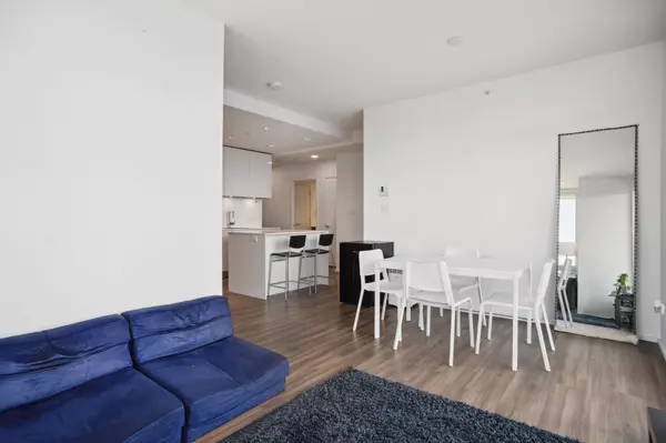 Burnaby, BC V5C 0M3,4650 Brentwood BLVD #3407