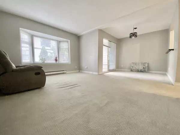 New Westminster, BC V3M 2M7,737 Hamilton ST #208