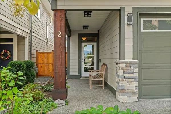 Chilliwack, BC V2P 2R2,46392 Yale RD #2