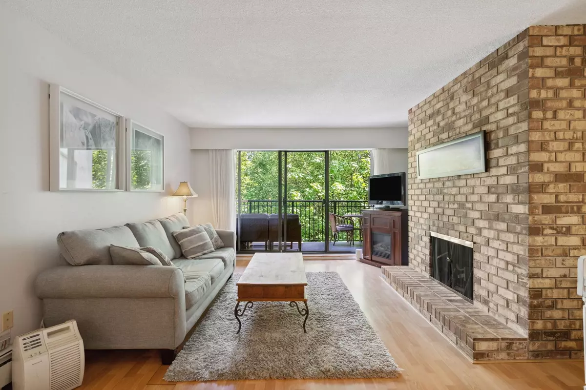 North Vancouver, BC V7J 3K9,1385 Draycott RD #306