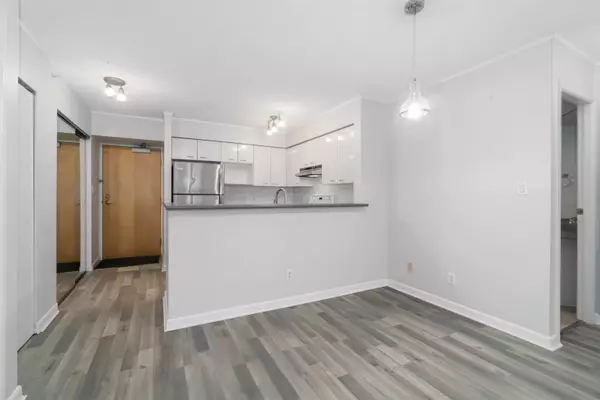 Burnaby, BC V5H 4V2,6088 Willingdon AVE #2508