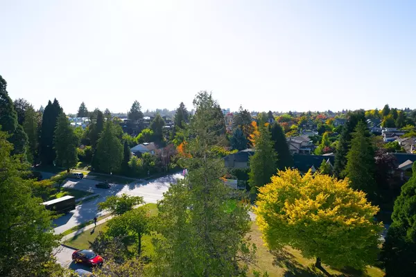 Vancouver, BC V5Z 0K6,4240 Cambie ST #212