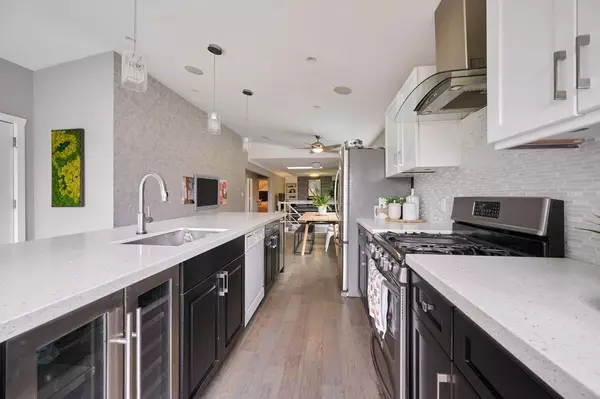 Maple Ridge, BC V4R 2G5,13993 Silver Valley RD