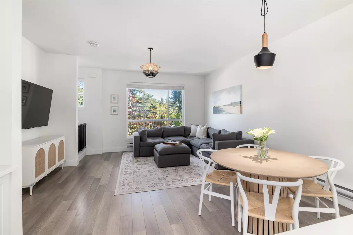 Surrey, BC V3Z 0W4,16760 25 AVE #22