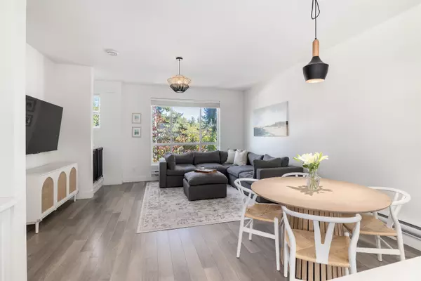 16760 25 AVE #22, Surrey, BC V3Z 0W4