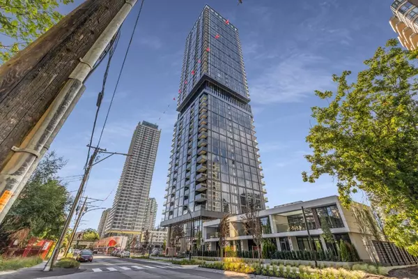 5987 Wilson #25xx, Burnaby, BC V5H 0L7