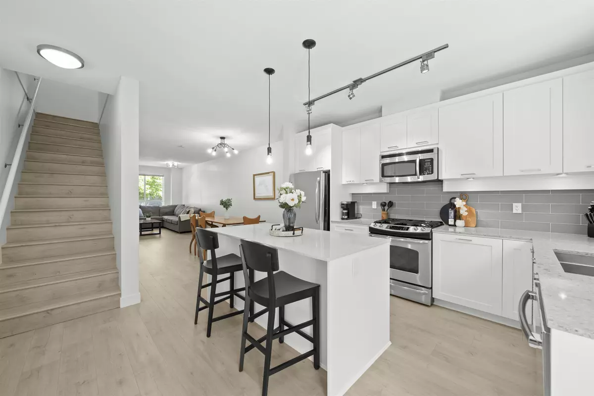 Coquitlam, BC V3E 0H2,3395 Galloway AVE #3