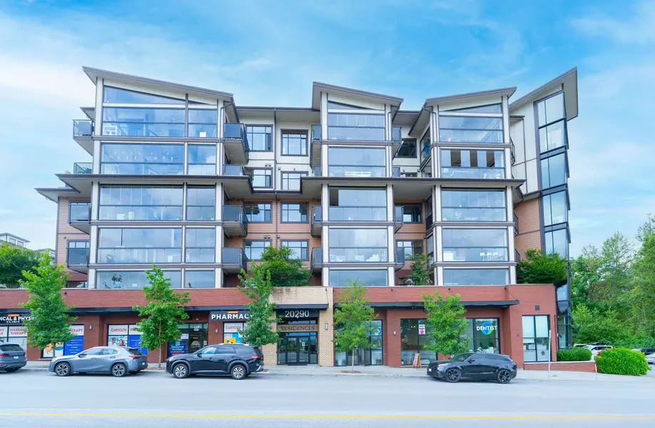 20290 86 AVE #405, Langley, BC V2Y 3L6