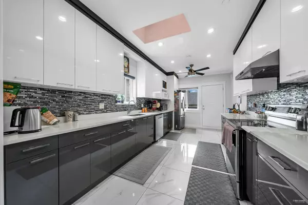 Vancouver, BC V5K 4P4,765 Skeena ST