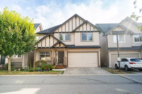 6195 168 ST #37, Surrey, BC V3S 3X9
