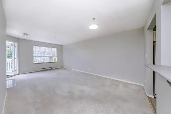 13955 Laurel DR #304 Surrey, BC V3T 1A8