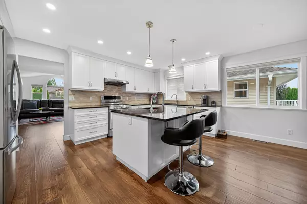 Maple Ridge, BC V2W 1X1,10555 239 ST