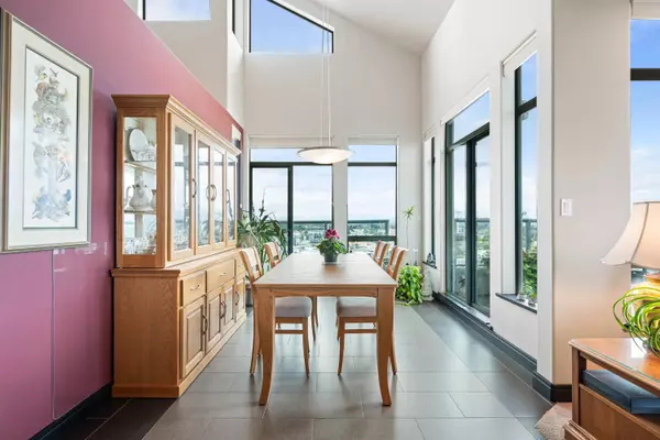 Abbotsford, BC V2S 8E6,33065 Mill Lake RD #1704