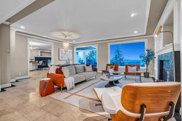 Coquitlam, BC V3E 3B1,3126 Silverthrone DR