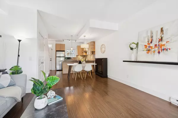 Burnaby, BC V3N 1T7,7168 Stride AVE #203