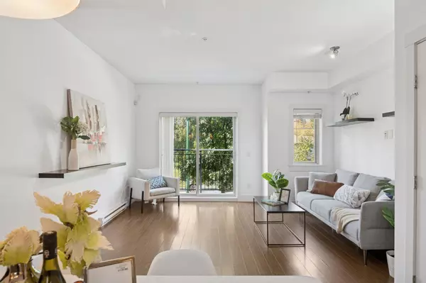 Burnaby, BC V3N 1T7,7168 Stride AVE #203