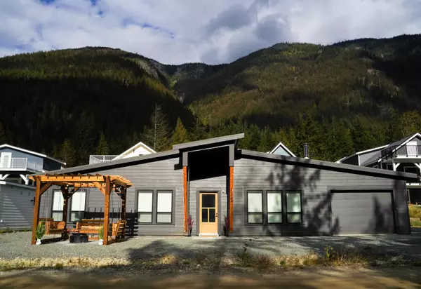71384 Grove PL #HG 184, Sunshine Valley, BC V0X 1L5