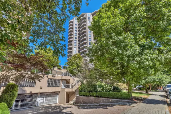 1185 Quayside DR #1605, New Westminster, BC V3M 6T8