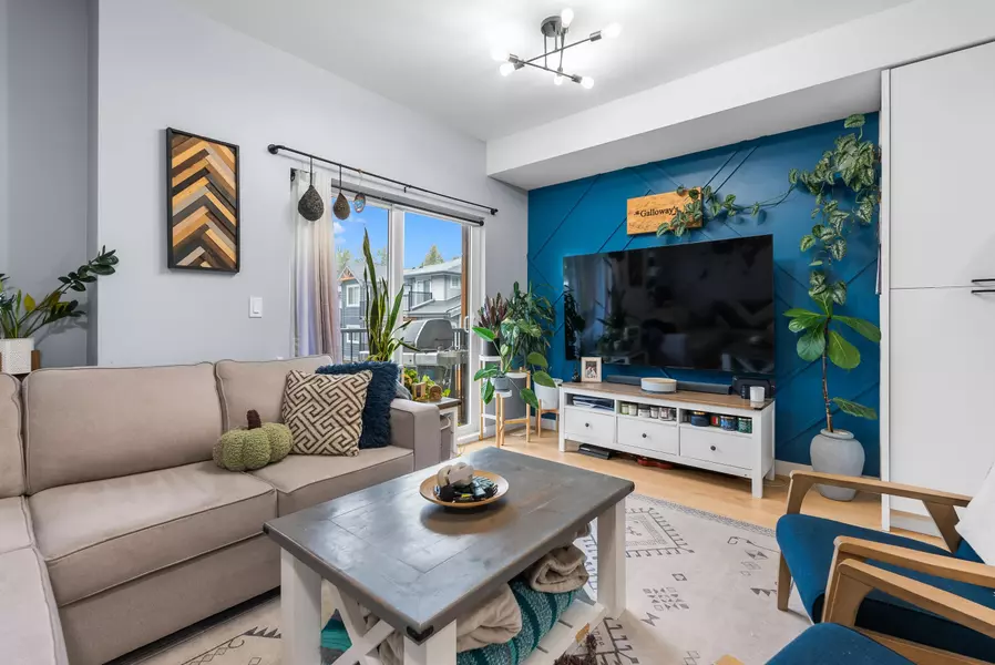 22810 113 AVE #19, Maple Ridge, BC V2X 3N2