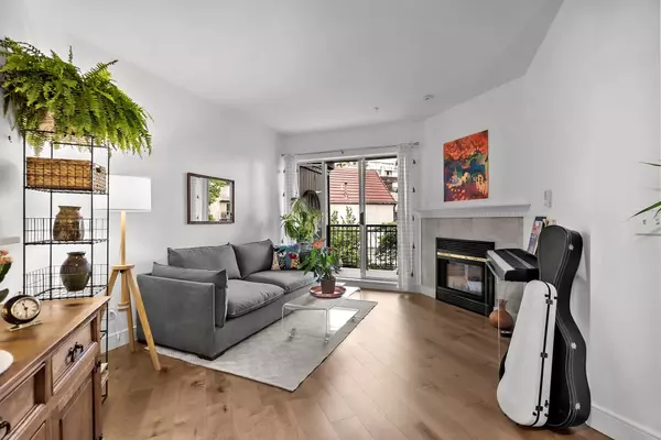 Vancouver, BC V6G 1N2,1928 Nelson ST #304