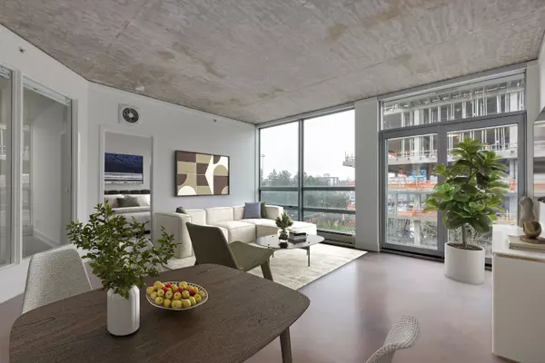 Vancouver, BC V6A 4L9,919 Station ST #604